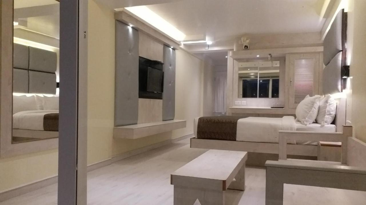 Darshan Resorts Pvt Ltd Уті Екстер'єр фото